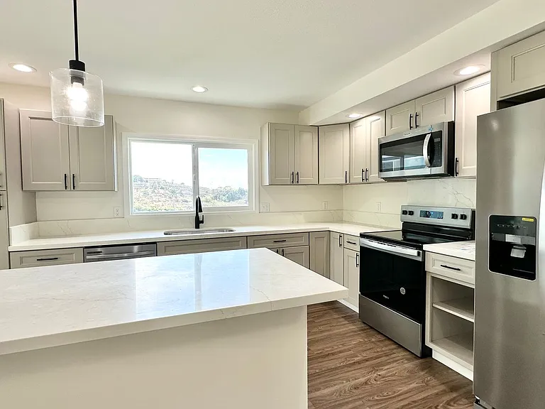 1413 Ala Iolani St — Photo 27