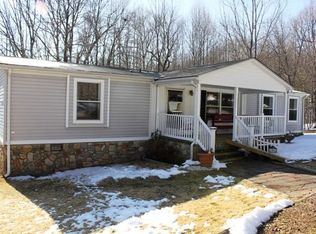 90 Chestnut Run Ln, Rocky Mount, VA 24151