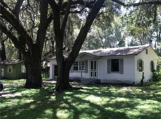 2907 Griffin Rd, Leesburg, FL 34748