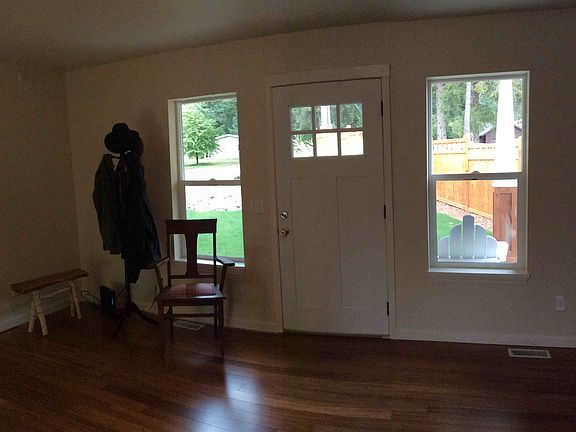4th image of 14003 Sandy Point West NW
