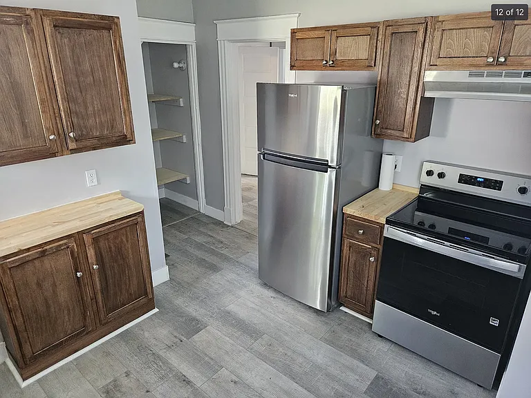 2310 Buxton Ave #1 — Photo 9