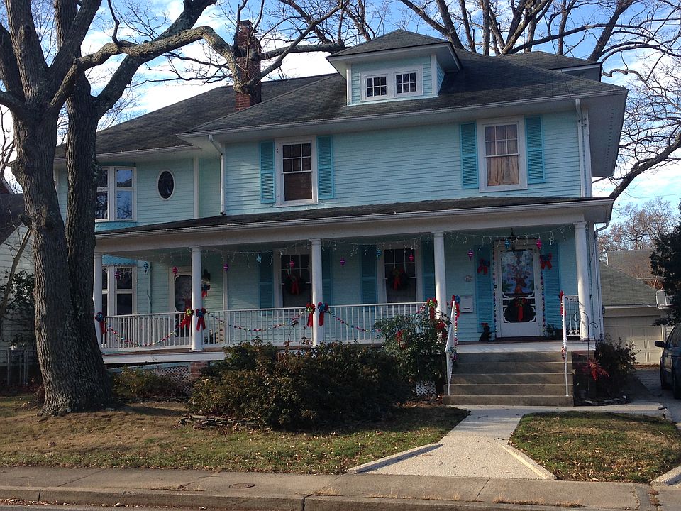 1st image of 622 N Kenmore St