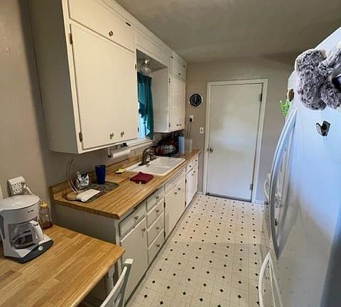 4th image of 6320 McMahon Dr