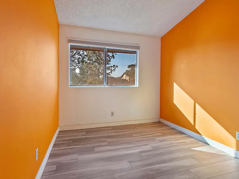 8707 Cedros Ave #7 — Photo 29
