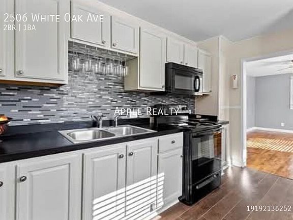 4th image of 2506 White Oak Ave