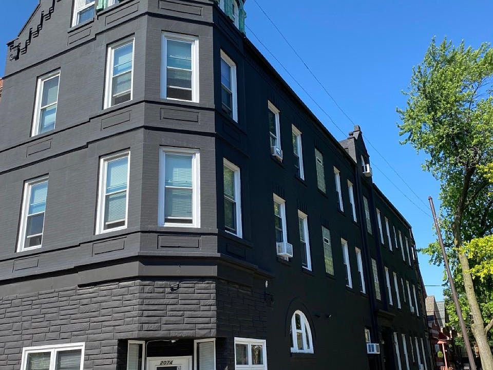 1st image of 2074 N Leavitt St APT 1R