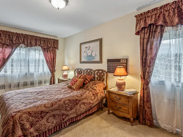 86-79 Pinto Street image 12 of 25