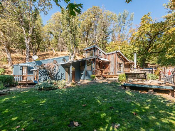 751 Mule Gulch Rd, Douglas City, CA 96024