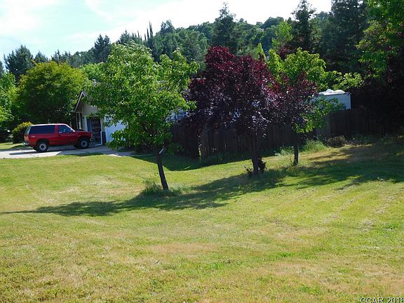 3rd image of 2325 Grouse Dr