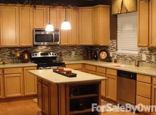 15864 Barnard Dr, Noblesville, IN 46062