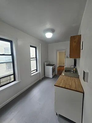 Kitchen, photo 2