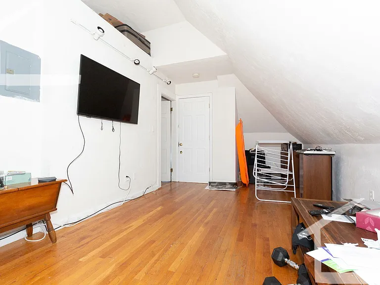 15 Greylock Rd #2A — Photo 7