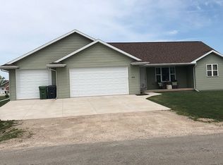 436 Emons Rd, Appleton, WI 54915