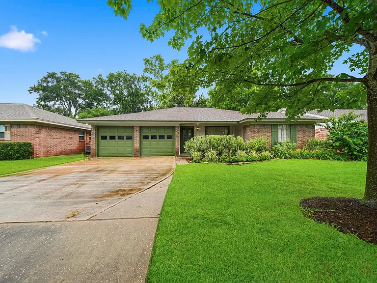 10658 Northbrook Dr — Photo 23