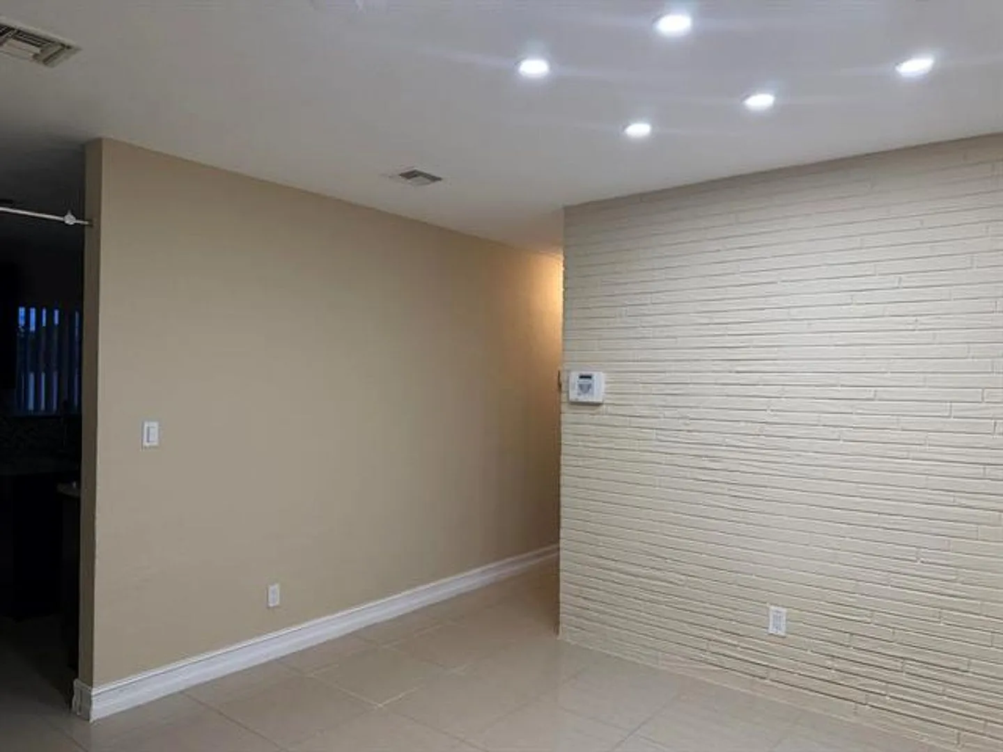 4011 SW 28th St # 4011, West Park, FL 33023 — Photo 3