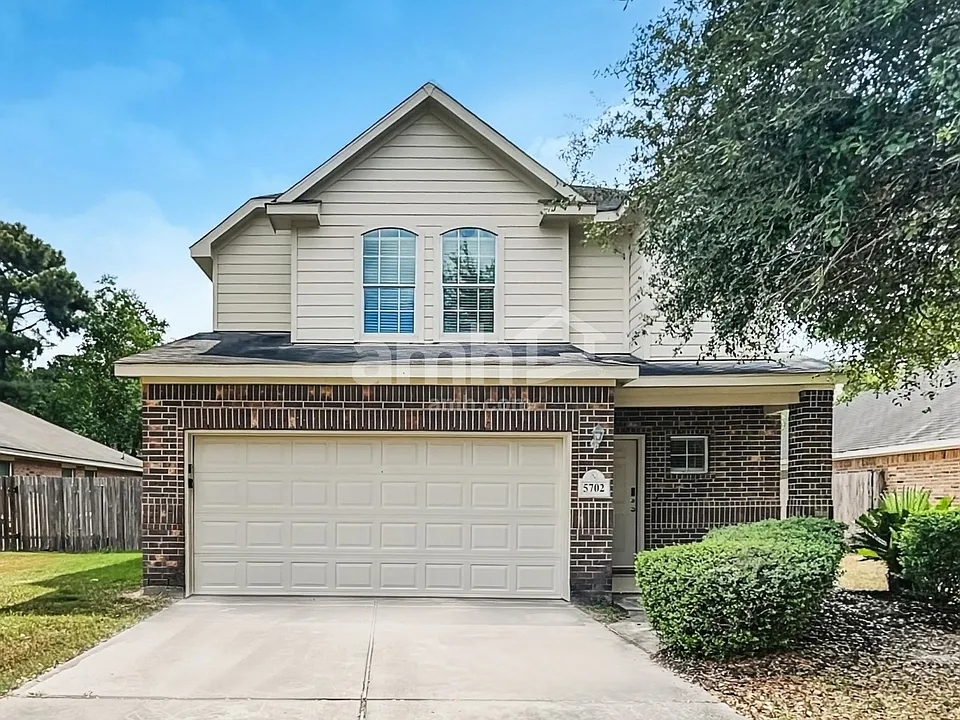 5702 Rocky Trail Dr