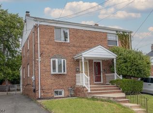 1349 Hamilton St, Elizabeth, NJ 07208