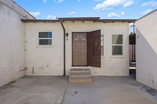 2565 Kansas Ave #B Photo 1