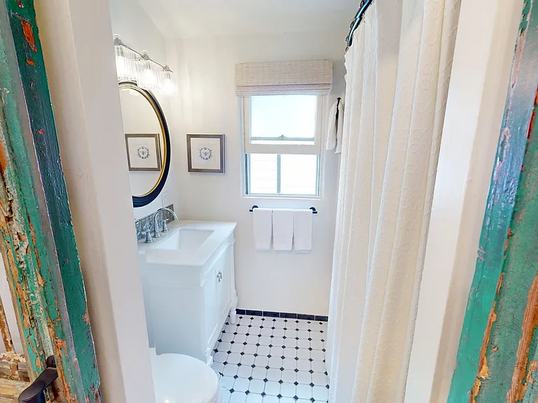 751 G Ave — Photo 11