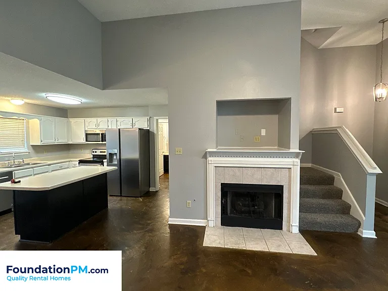 7063 Beringer Dr S — Photo 5