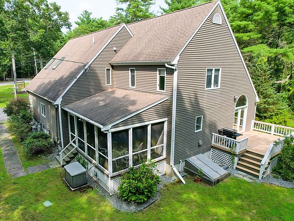 4th image of 39 Stuart Rd