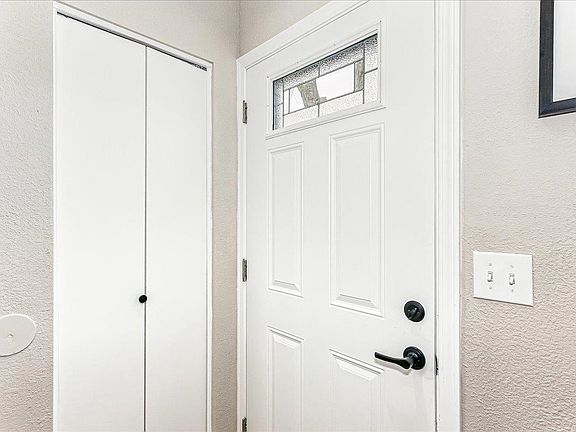 2nd image of 6817 E Winterberry Cir
