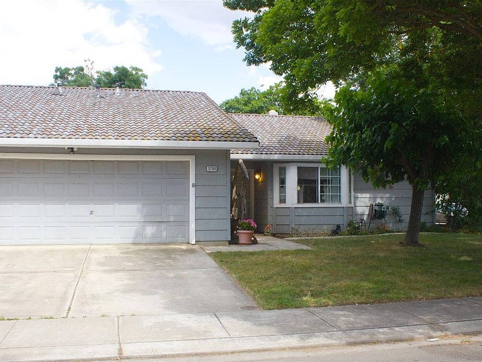 1st image of 3700 Jordanolo Dr