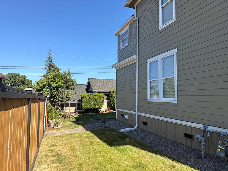 3705 McKinley Ave — Photo 12
