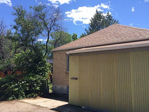 Private apt, own parking area