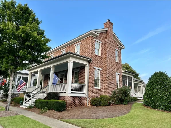 512 Snider Ln, Clemson, SC 29631