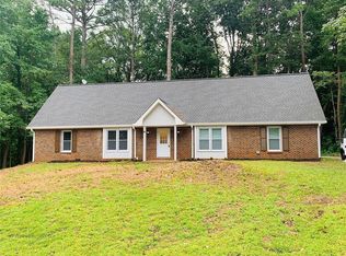 9240 Colony Dr NW, Covington, GA 30014