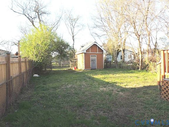 3rd image of 1447 Ferndale Ave