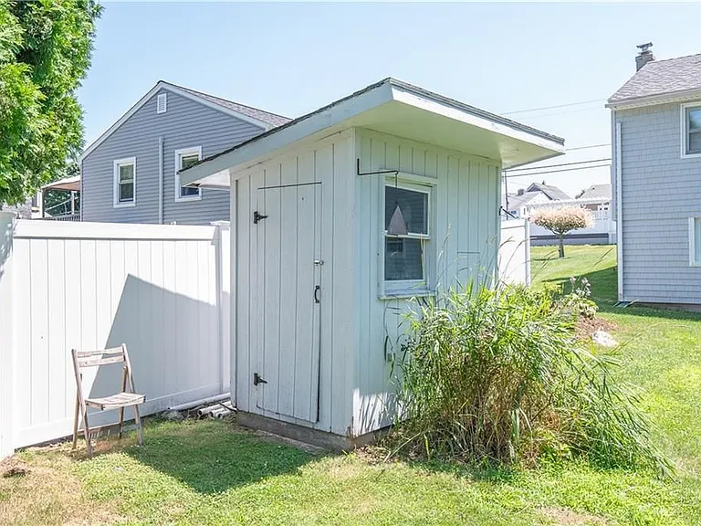 85 Treasure Rd — Photo 31