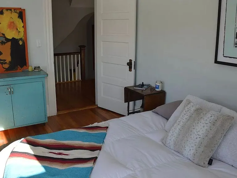 192 Willard Ave #B — Photo 15