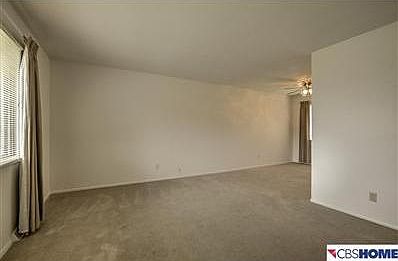 5th image of 5433 N Oaks Blvd