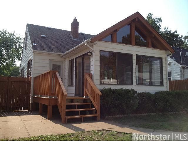 2nd image of 3840 Quail Ave N