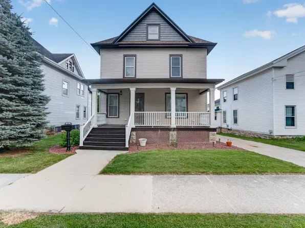 501 W Rollin St, Edgerton, WI 53534