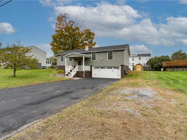 13 Oxford St, Carthage, NY 13619