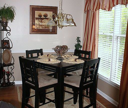Breakfast Nook