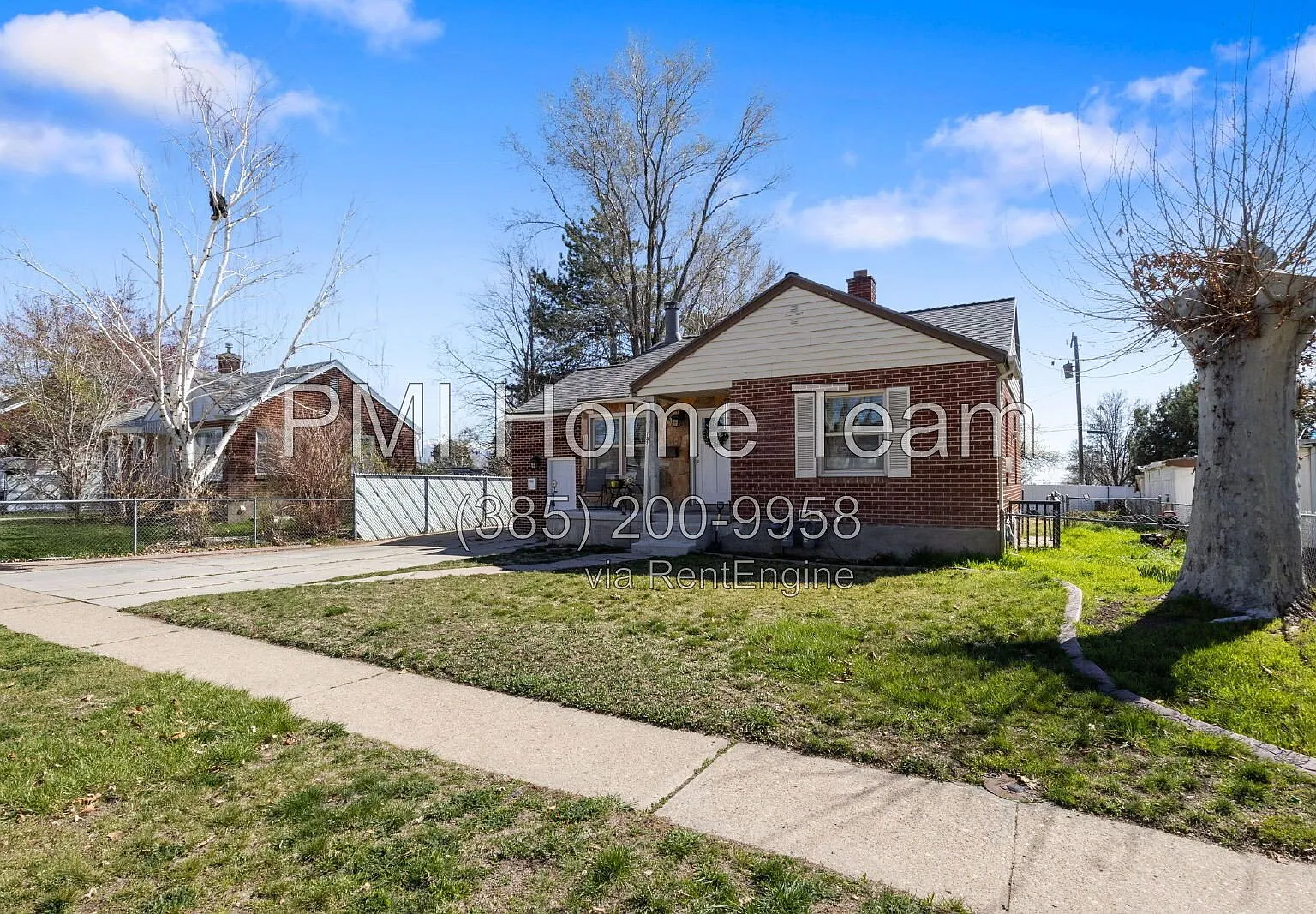 3 bed, 1.0 bath, 1198 sqft, $1,700 — Photo 1