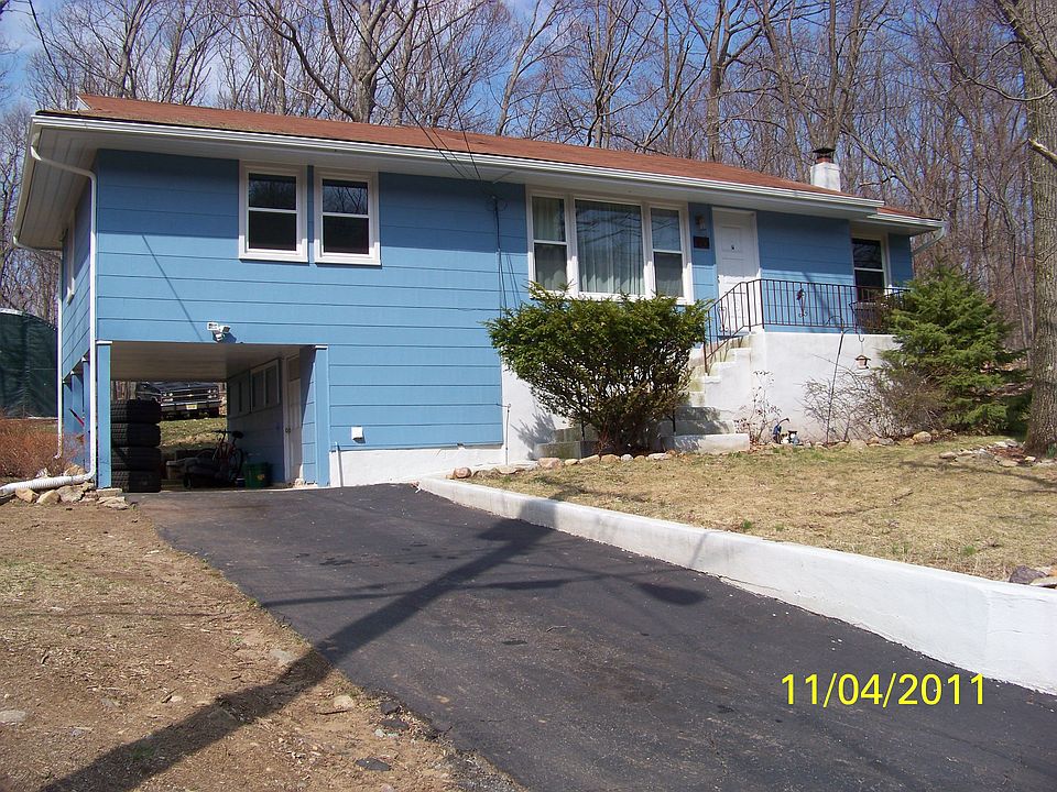 3 bed.rm ranch