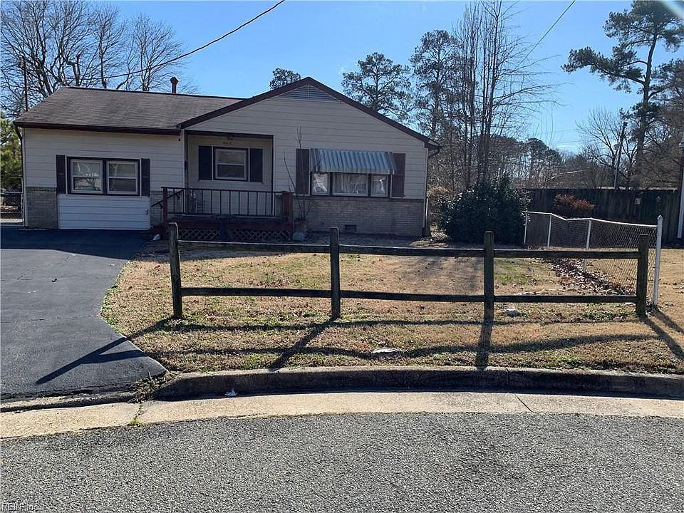 1st image of 802 Quince Cir