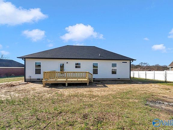 5th image of 51 Juniper Dr