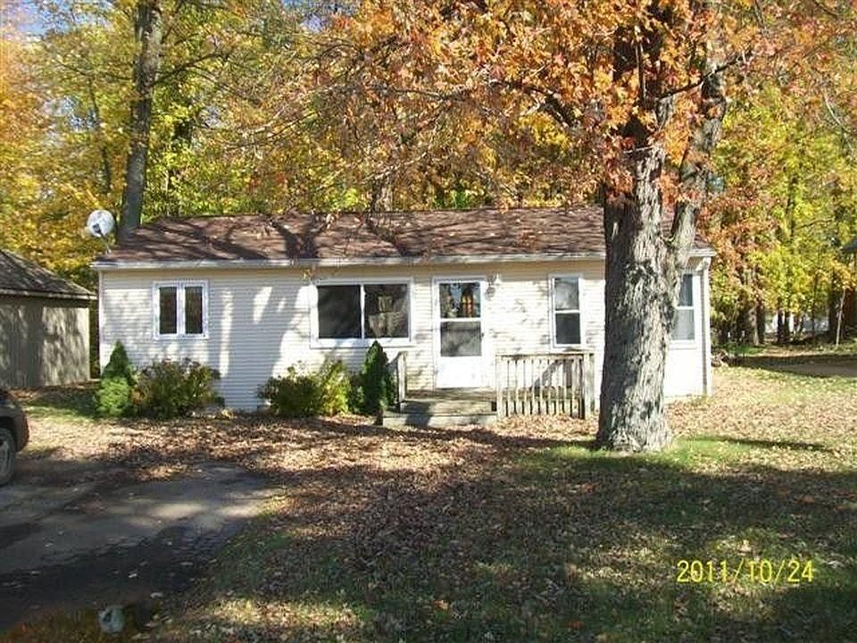 1st image of 2263 Parker Dr