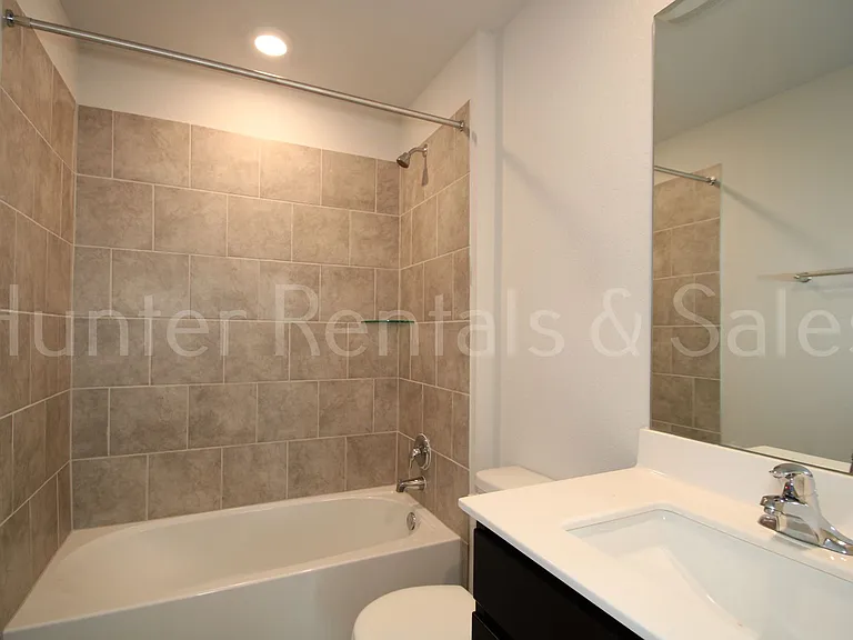 7007 Gilbert Dr — Photo 19