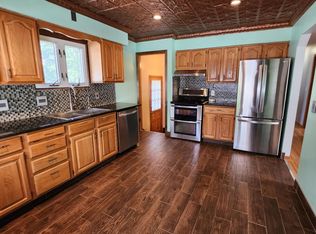 4660 Spring St, Omaha, NE 68106