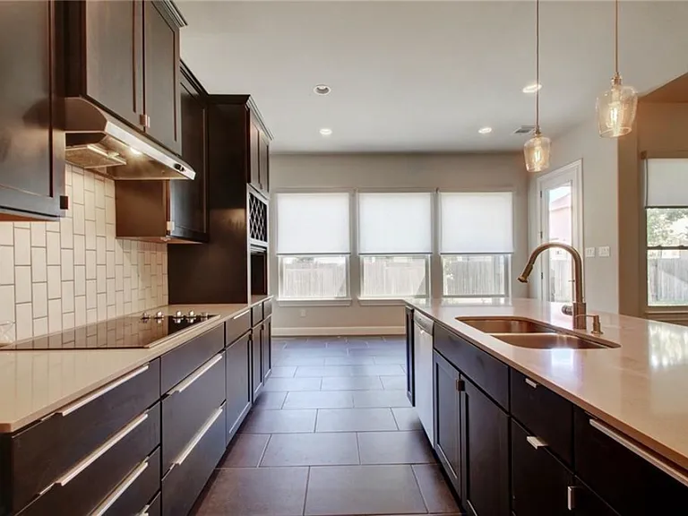 810 Wilson Ranch Pl — Photo 15