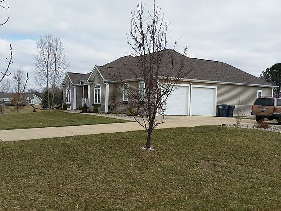 5th image of 51721 Rebecca Dr