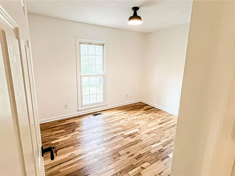 3276 Hickory Bluff Dr — Photo 14