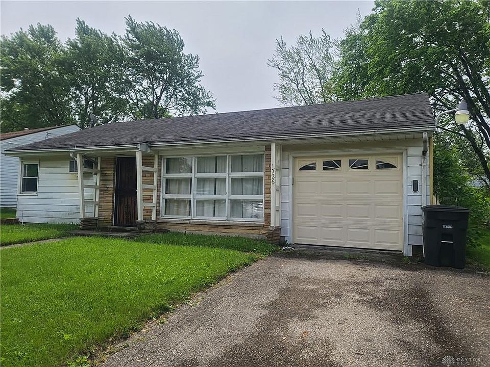 2nd image of 1726 Princeton Dr